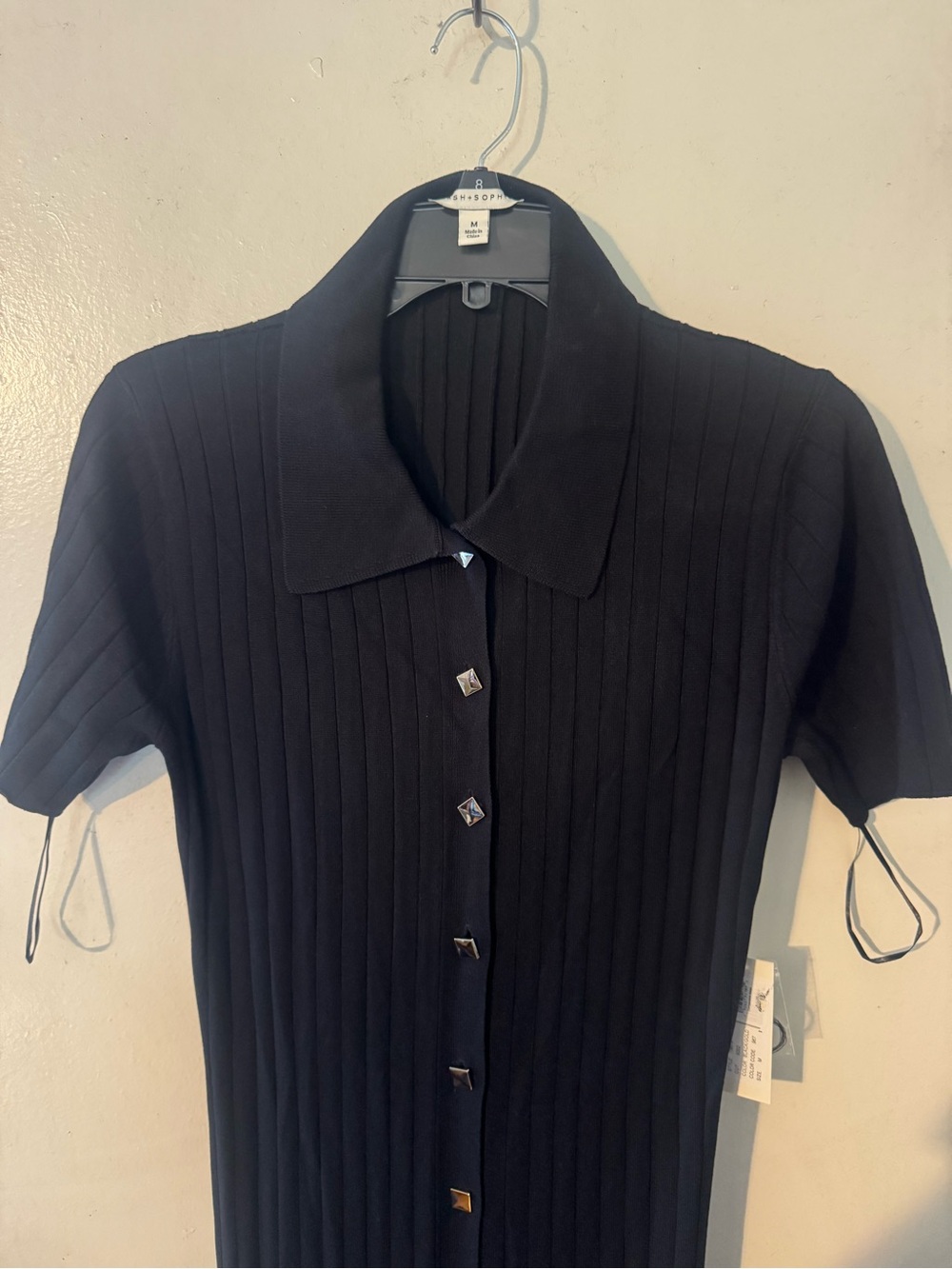 Black Ribbed Button-Front Collared Midi Dress - Picture 4 of 8
